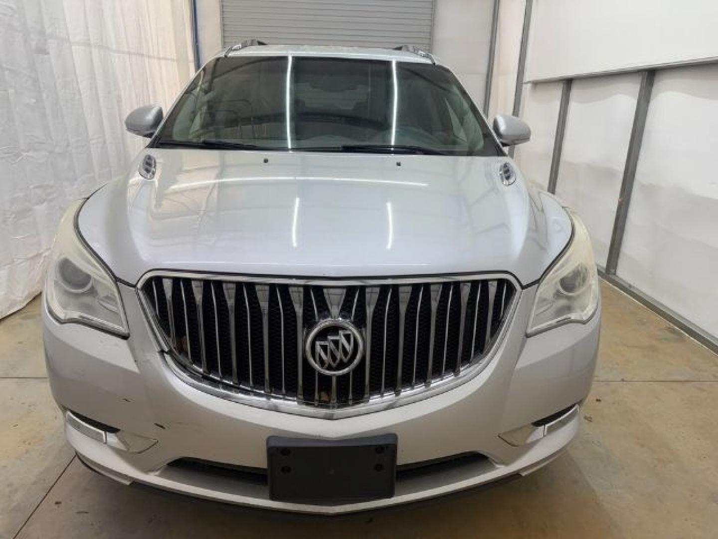 2015 Silver Buick Enclave Convenience FWD (5GAKRAKD5FJ) with an 3.6L V6 DOHC 24V engine, 6-Speed Automatic Ov transmission, located at 1806 Veterans Memorial Hwy SW, Austell, GA, 30168, (770) 944-9558, 33.817959, -84.606987 - Photo#9