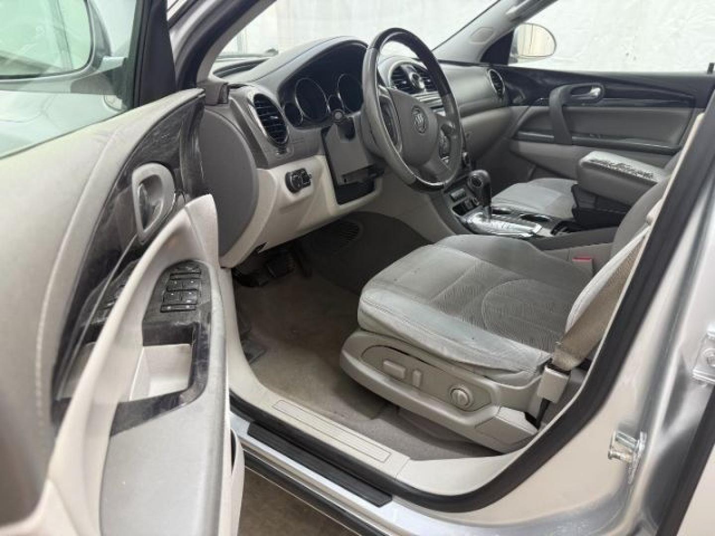 2015 Silver Buick Enclave Convenience FWD (5GAKRAKD5FJ) with an 3.6L V6 DOHC 24V engine, 6-Speed Automatic Ov transmission, located at 1806 Veterans Memorial Hwy SW, Austell, GA, 30168, (770) 944-9558, 33.817959, -84.606987 - Photo#10