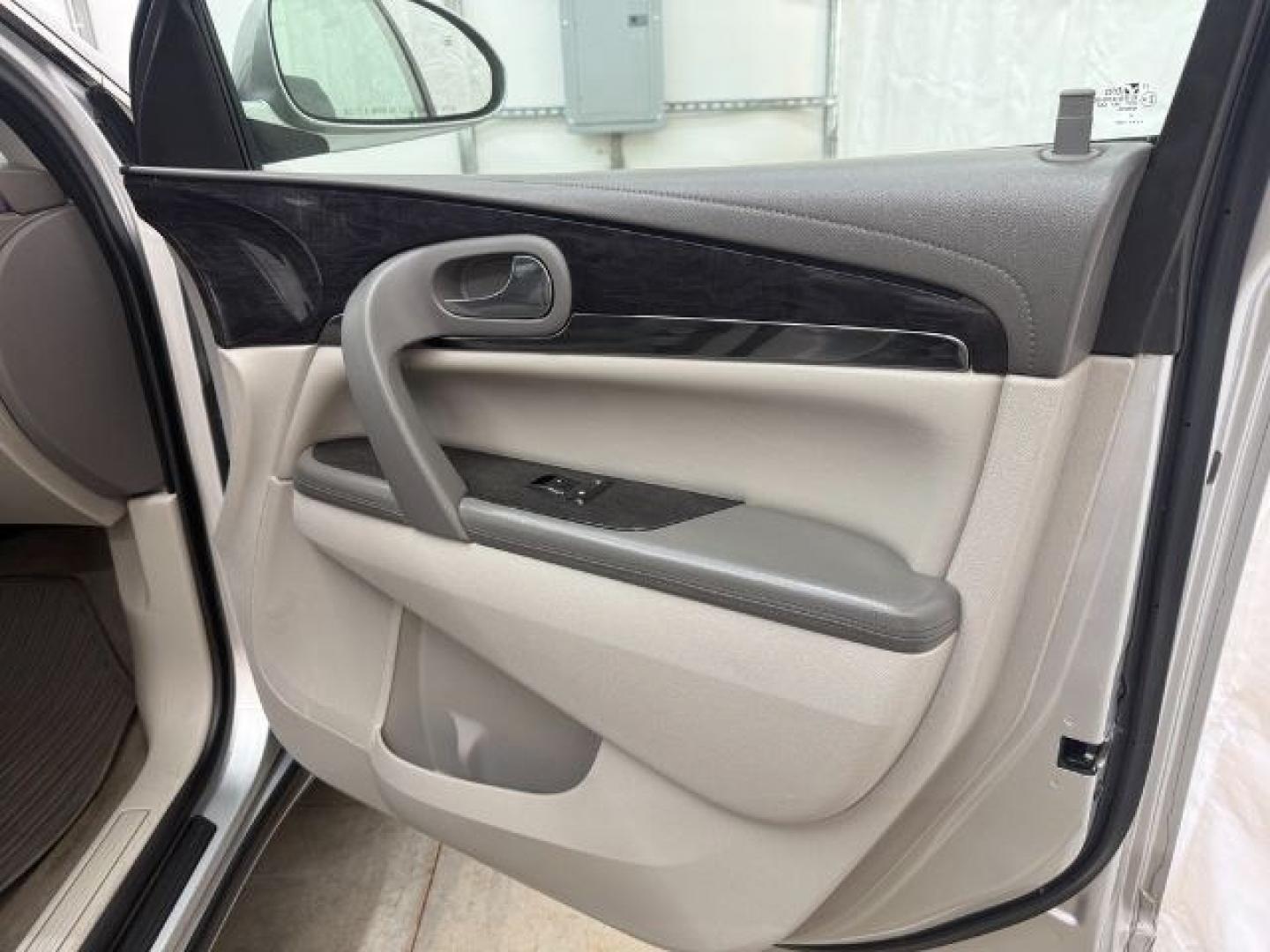 2015 Silver Buick Enclave Convenience FWD (5GAKRAKD5FJ) with an 3.6L V6 DOHC 24V engine, 6-Speed Automatic Ov transmission, located at 1806 Veterans Memorial Hwy SW, Austell, GA, 30168, (770) 944-9558, 33.817959, -84.606987 - Photo#20