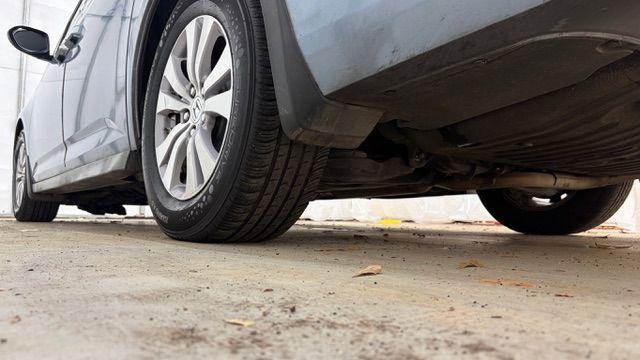 2014 Blue Honda Odyssey EX-L (5FNRL5H61EB) with an 3.5L V6 SOHC 24V engine, 6-Speed Automatic transmission, located at 1806 Veterans Memorial Hwy SW, Austell, GA, 30168, (770) 944-9558, 33.817959, -84.606987 - Photo#21