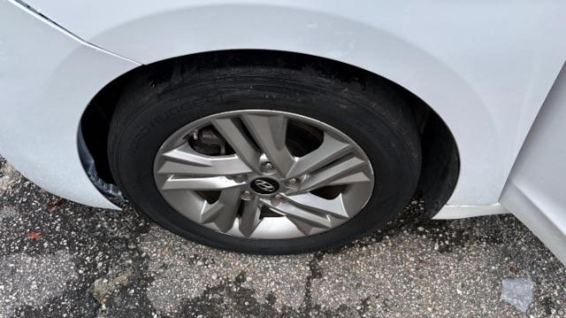 2019 White Hyundai Elantra Limited (5NPD84LF6KH) with an 1.8L L4 DOHC 16V engine, 6-Speed Automatic transmission, located at 1806 Veterans Memorial Hwy SW, Austell, GA, 30168, (770) 944-9558, 33.817959, -84.606987 - Photo#16
