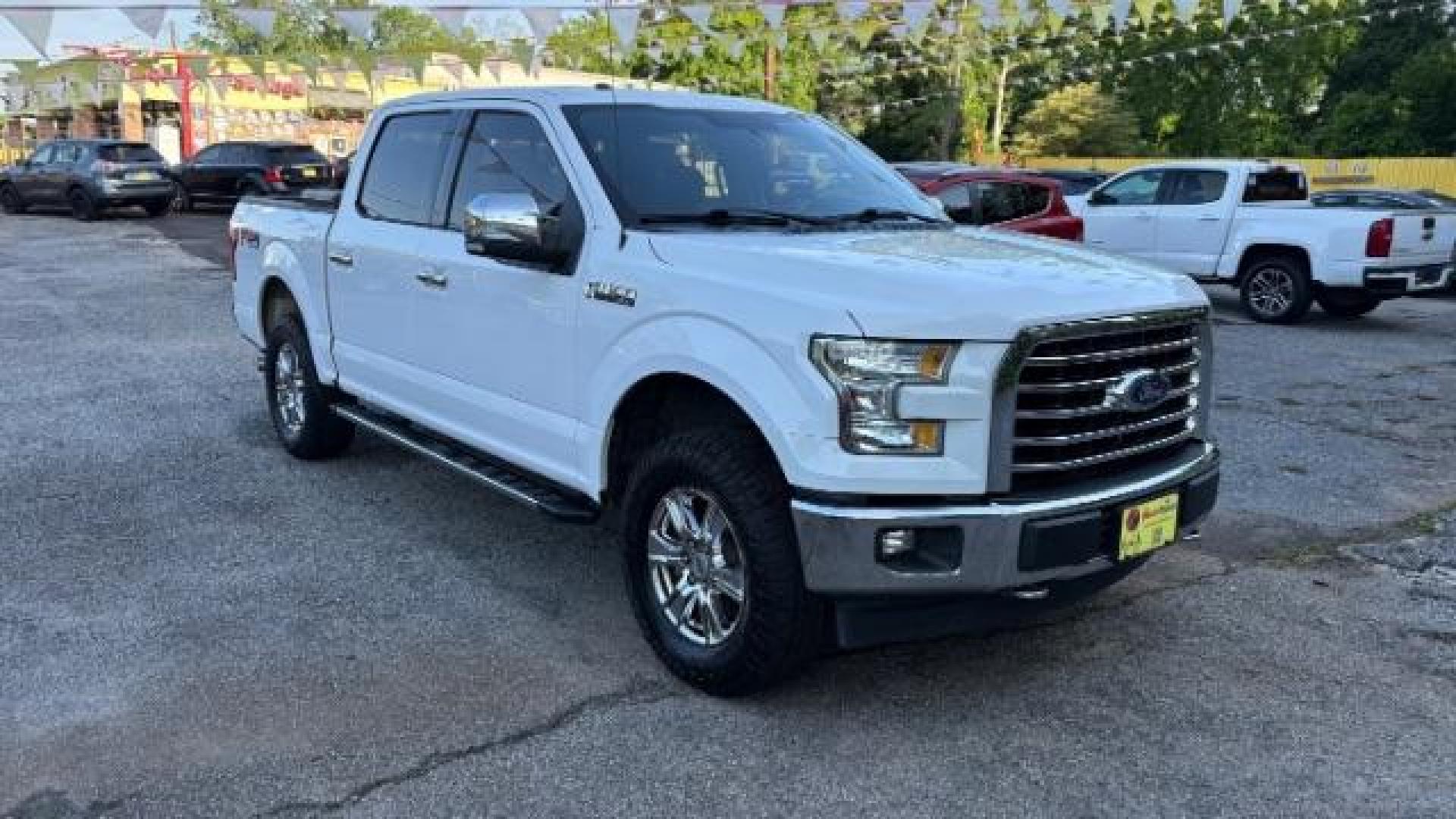 2017 White Ford F-150 XLT (1FTEW1EF1HK) with an 3.5L V-6 DOHC engine, located at 1806 Veterans Memorial Hwy SW, Austell, GA, 30168, (770) 944-9558, 33.817959, -84.606987 - Photo#5
