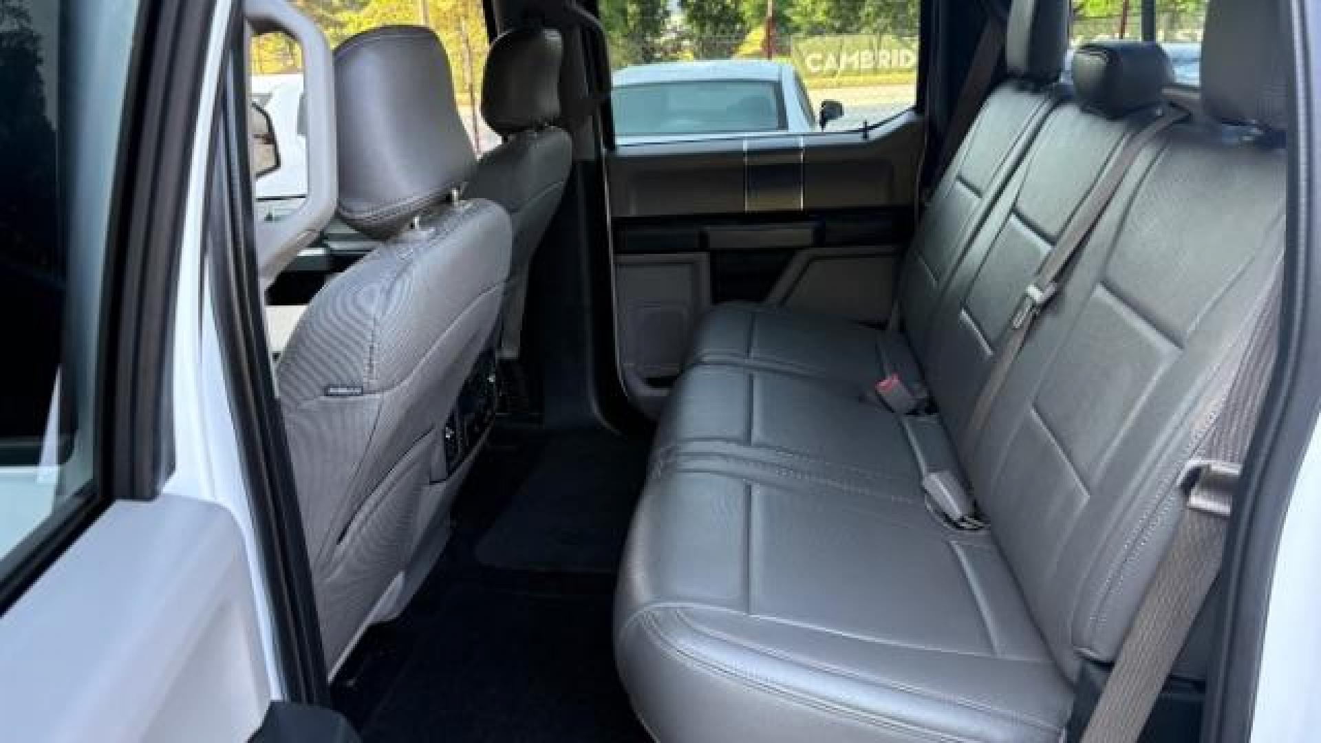 2017 White Ford F-150 XLT (1FTEW1EF1HK) with an 3.5L V-6 DOHC engine, located at 1806 Veterans Memorial Hwy SW, Austell, GA, 30168, (770) 944-9558, 33.817959, -84.606987 - Photo#10