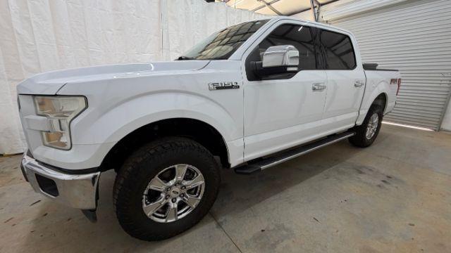 2017 White Ford F-150 XLT (1FTEW1EF1HK) with an 3.5L V-6 DOHC engine, located at 1806 Veterans Memorial Hwy SW, Austell, GA, 30168, (770) 944-9558, 33.817959, -84.606987 - Photo#1