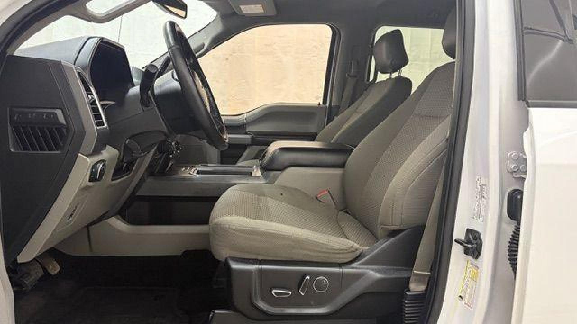 2017 White Ford F-150 XLT (1FTEW1EF1HK) with an 3.5L V-6 DOHC engine, located at 1806 Veterans Memorial Hwy SW, Austell, GA, 30168, (770) 944-9558, 33.817959, -84.606987 - Photo#13