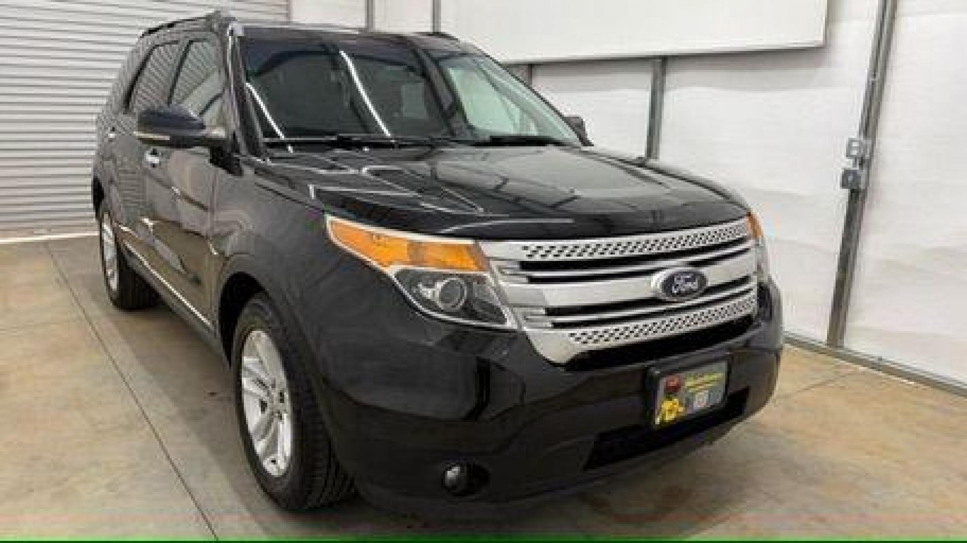 2013 BLACK /BLACK Ford Explorer XLT FWD (1FM5K7D8XDG) with an 3.5L V6 DOHC 24V engine, 6-Speed Automatic transmission, located at 1806 Veterans Memorial Hwy SW, Austell, GA, 30168, (770) 944-9558, 33.817959, -84.606987 - Photo#9