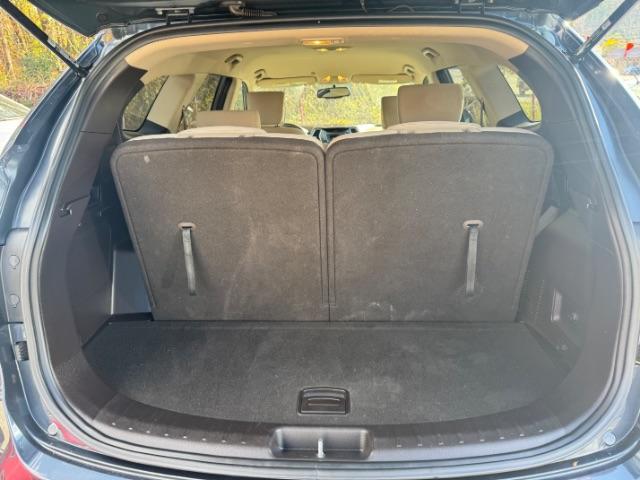 2016 Blue Hyundai Santa Fe SE AWD (KM8SMDHF4GU) with an 3.3L V6 DOHC 24V engine, 6-Speed Automatic transmission, located at 1806 Veterans Memorial Hwy SW, Austell, GA, 30168, (770) 944-9558, 33.817959, -84.606987 - Photo#12