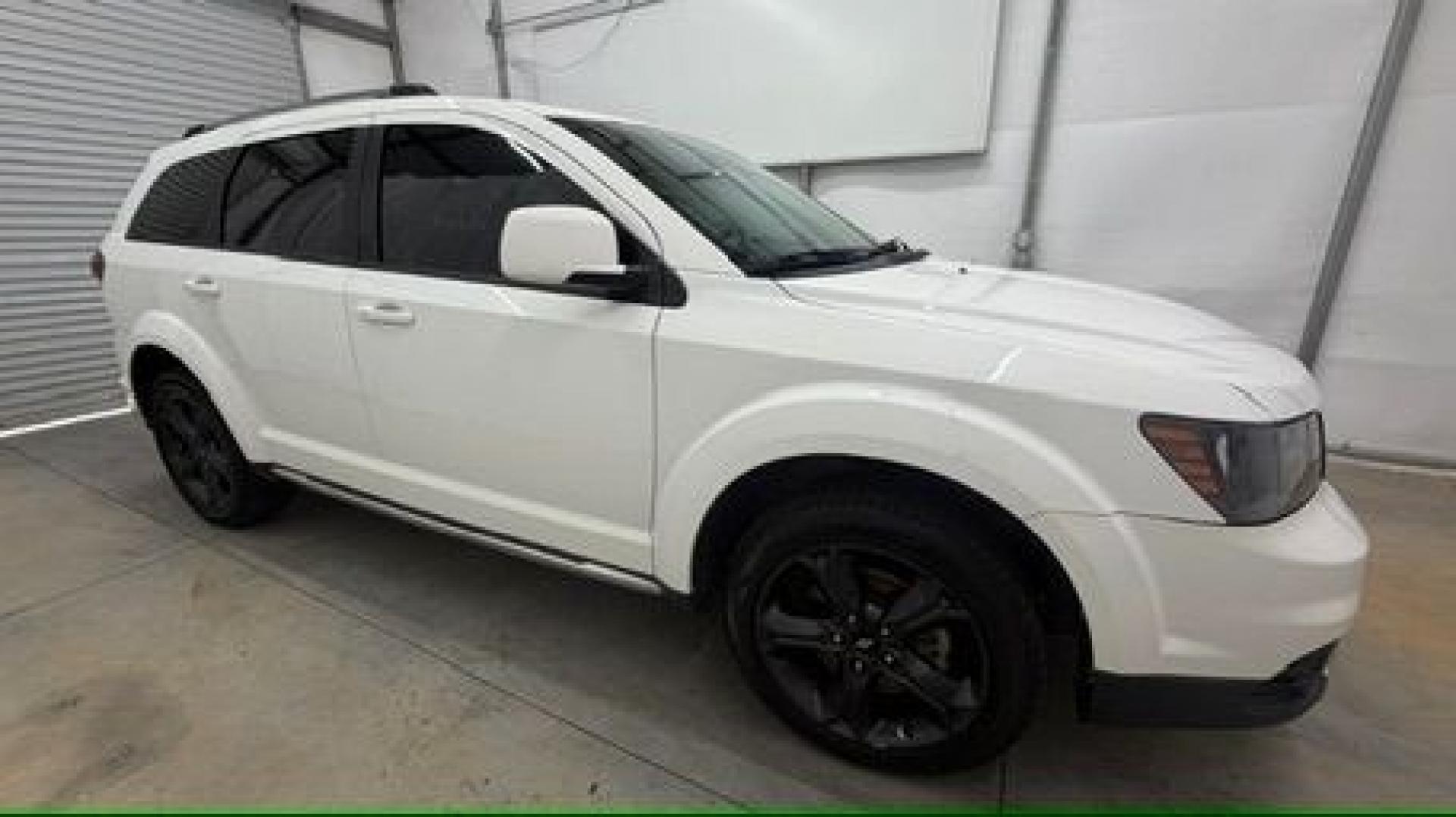 2018 White Dodge Journey Crossroad FWD (3C4PDCGG2JT) with an 3.6L V6 DOHC 24V engine, 4-Speed Automatic transmission, located at 1806 Veterans Memorial Hwy SW, Austell, GA, 30168, (770) 944-9558, 33.817959, -84.606987- Photo#7
