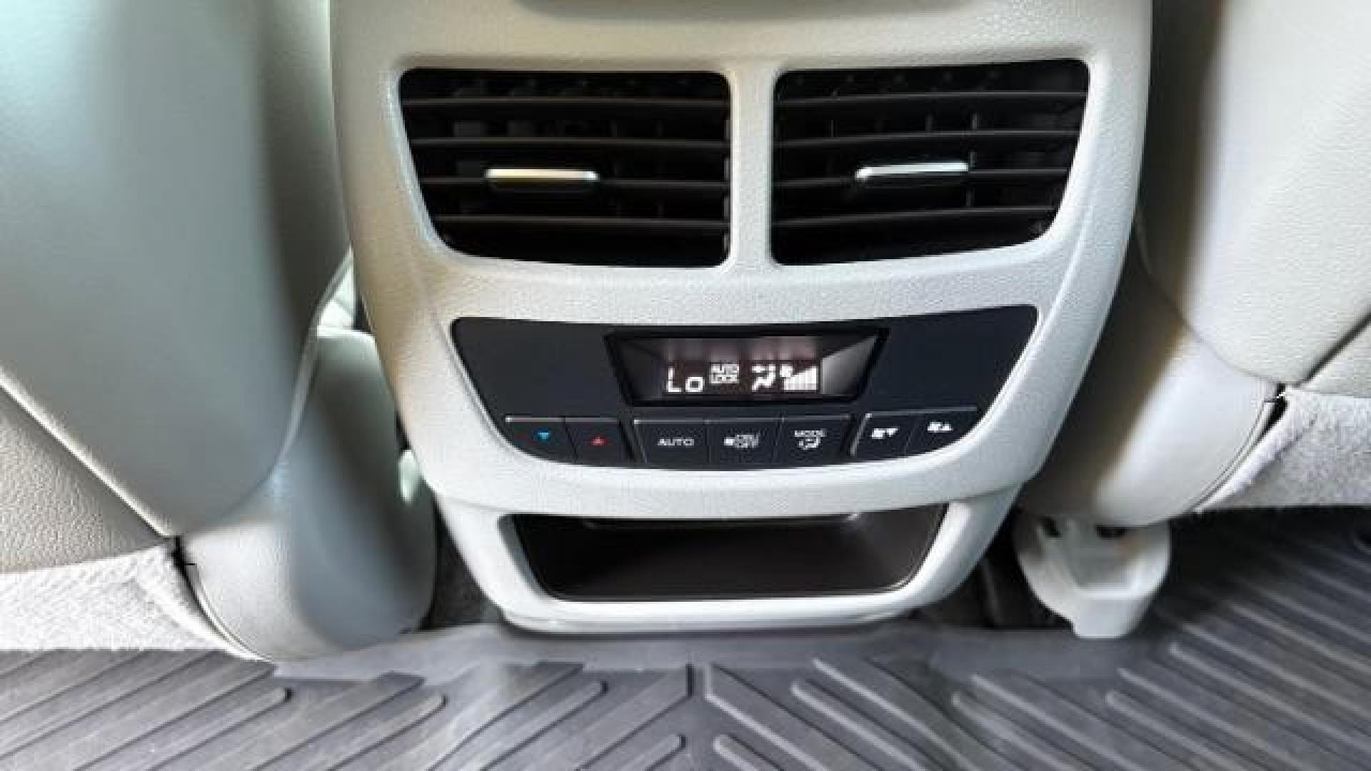 2016 Gray Acura MDX 9-Spd AT w/ Tech and A (5FRYD3H41GB) with an 3.5L V6 SOHC 24V engine, 9-Speed Automatic transmission, located at 1806 Veterans Memorial Hwy SW, Austell, GA, 30168, (770) 944-9558, 33.817959, -84.606987 - Photo#13