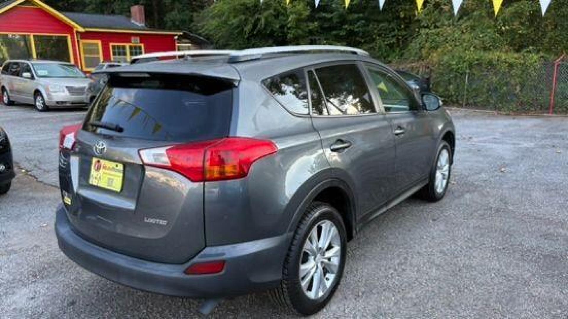 2013 Gray Toyota RAV4 Limited FWD (JTMYFREV0DD) with an 2.5L L4 DOHC 16V engine, 6-Speed Automatic transmission, located at 1806 Veterans Memorial Hwy SW, Austell, GA, 30168, (770) 944-9558, 33.817959, -84.606987 - Photo#3