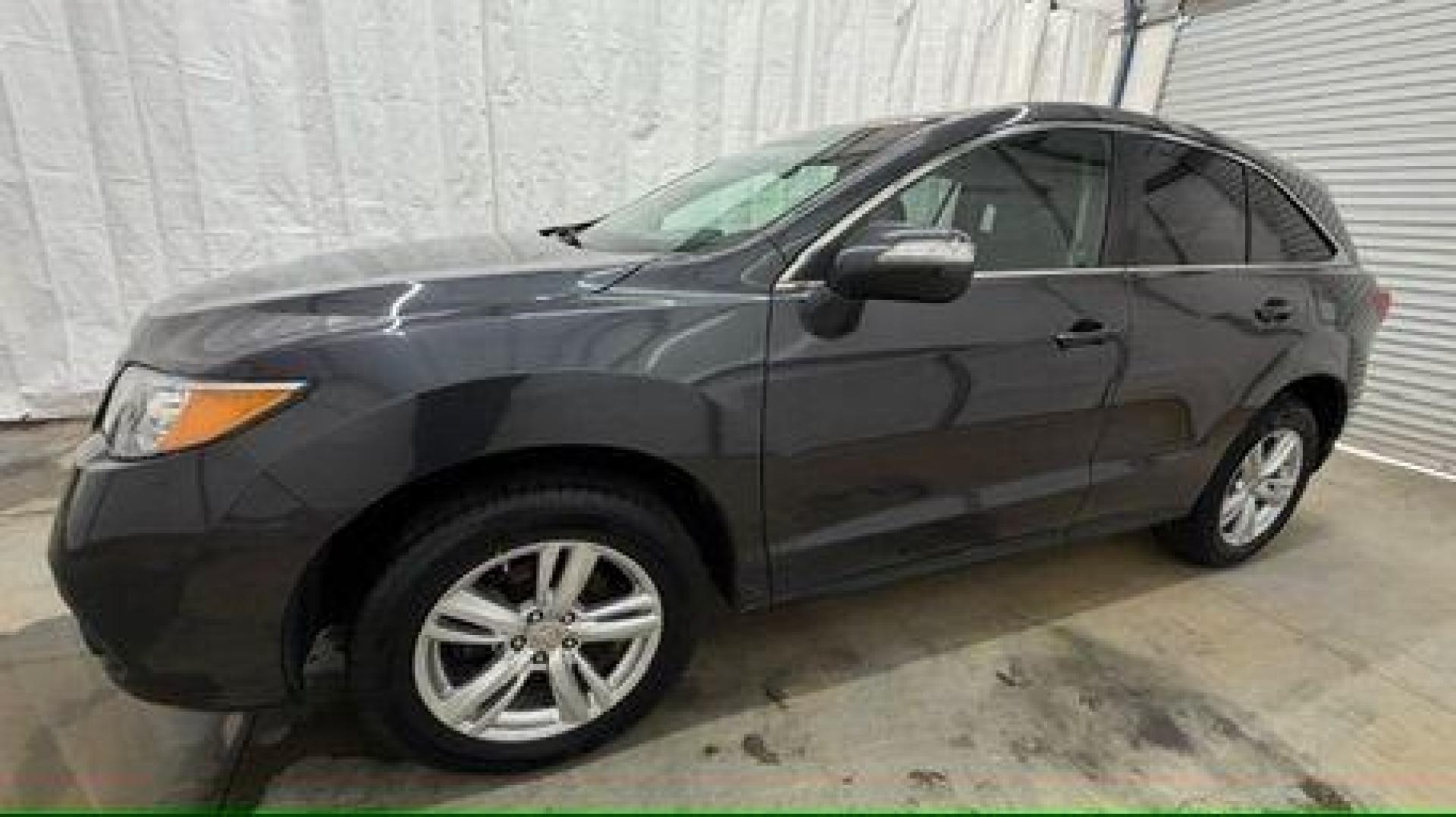 2015 Gray Acura RDX 6-Spd AT (5J8TB3H34FL) with an 3.5L V6 DOHC 24V engine, 6-Speed Automatic transmission, located at 1806 Veterans Memorial Hwy SW, Austell, GA, 30168, (770) 944-9558, 33.817959, -84.606987 - Photo#1