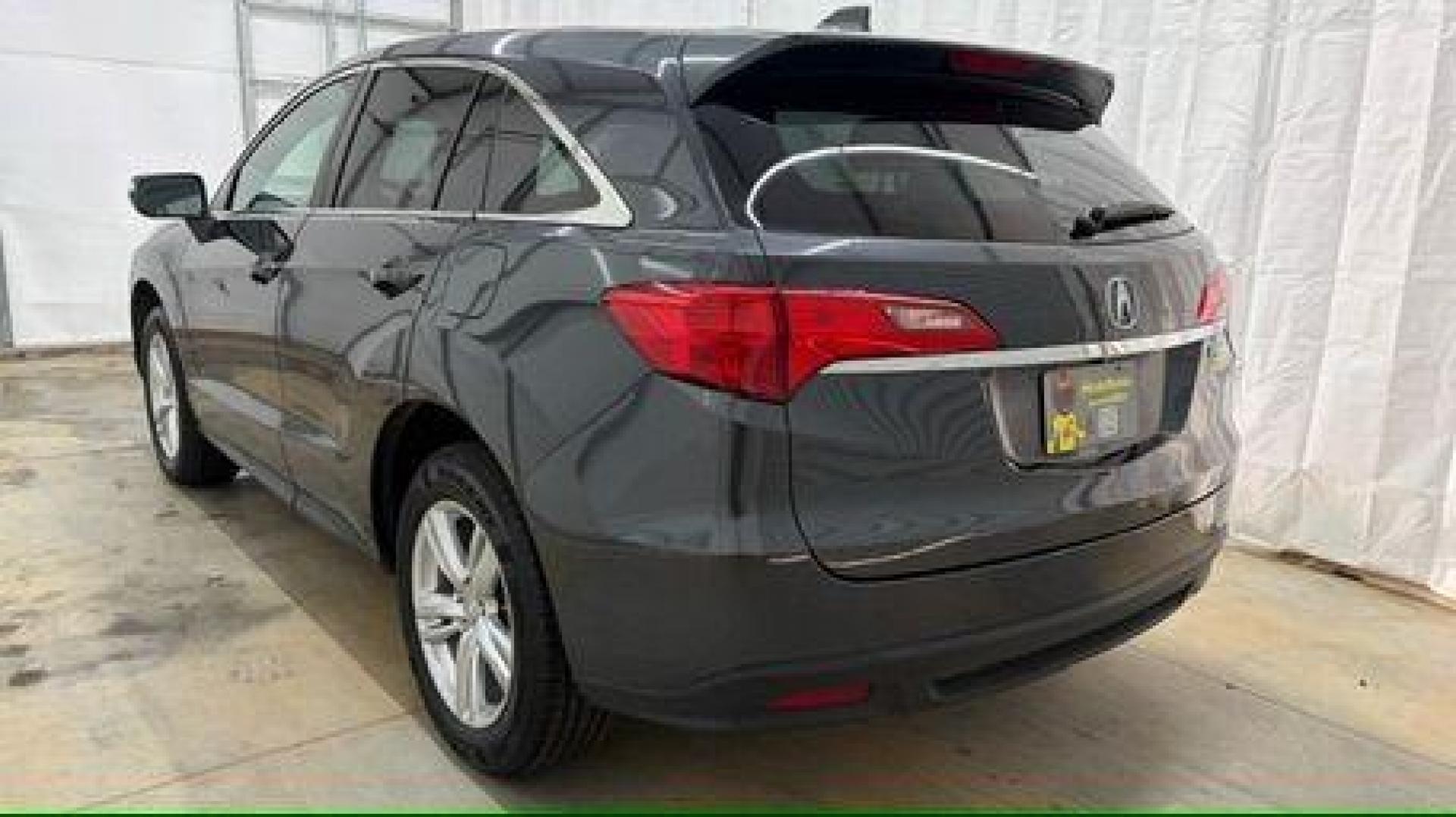 2015 Gray Acura RDX 6-Spd AT (5J8TB3H34FL) with an 3.5L V6 DOHC 24V engine, 6-Speed Automatic transmission, located at 1806 Veterans Memorial Hwy SW, Austell, GA, 30168, (770) 944-9558, 33.817959, -84.606987 - Photo#3