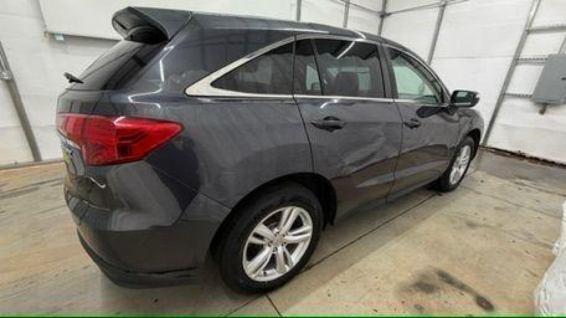 2015 Gray Acura RDX 6-Spd AT (5J8TB3H34FL) with an 3.5L V6 DOHC 24V engine, 6-Speed Automatic transmission, located at 1806 Veterans Memorial Hwy SW, Austell, GA, 30168, (770) 944-9558, 33.817959, -84.606987 - Photo#6