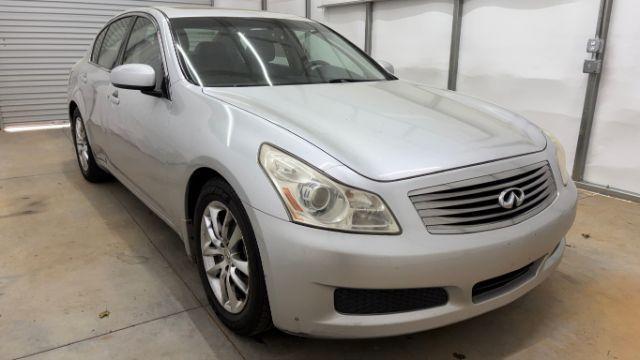 2008 Silver Infiniti G35 Journey (JNKBV61E58M) with an 3.5L V6 DOHC 24V engine, 5-Speed Automatic transmission, located at 1806 Veterans Memorial Hwy SW, Austell, GA, 30168, (770) 944-9558, 33.817959, -84.606987 - Photo#8