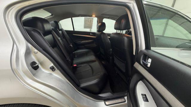 2008 Silver Infiniti G35 Journey (JNKBV61E58M) with an 3.5L V6 DOHC 24V engine, 5-Speed Automatic transmission, located at 1806 Veterans Memorial Hwy SW, Austell, GA, 30168, (770) 944-9558, 33.817959, -84.606987 - Photo#14