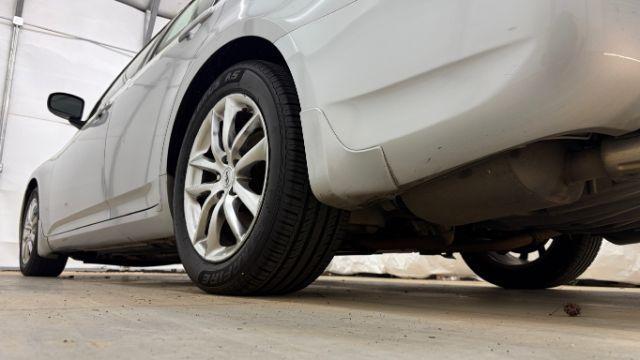 2008 Silver Infiniti G35 Journey (JNKBV61E58M) with an 3.5L V6 DOHC 24V engine, 5-Speed Automatic transmission, located at 1806 Veterans Memorial Hwy SW, Austell, GA, 30168, (770) 944-9558, 33.817959, -84.606987 - Photo#17