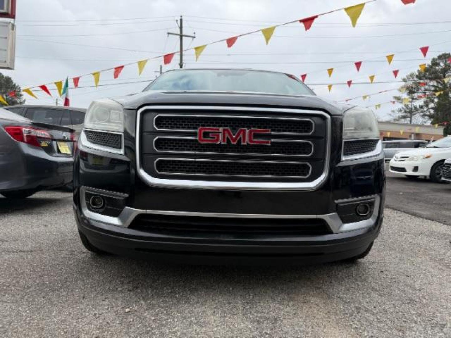 2016 Black GMC Acadia SLT-1 FWD (1GKKRRKD6GJ) with an 3.6L V6 DOHC 24V engine, 6-Speed Automatic transmission, located at 1806 Veterans Memorial Hwy SW, Austell, GA, 30168, (770) 944-9558, 33.817959, -84.606987 - Photo#10