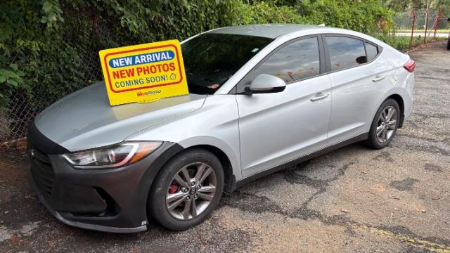 photo of 2018 Hyundai Elantra SE