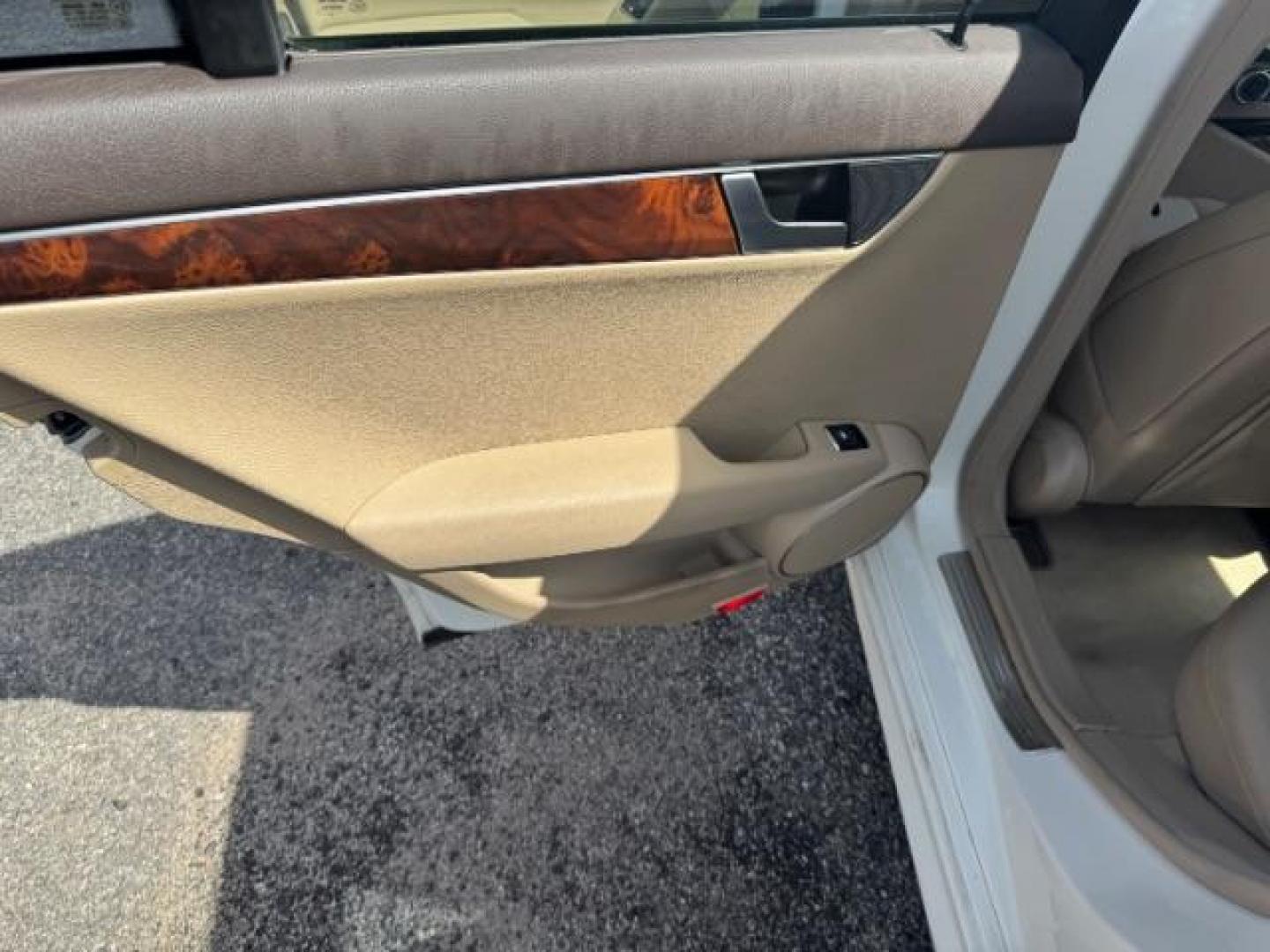 2012 White Mercedes Benz C Class C250 (WDDGF4HB1CR) with an 1.8L I-4 DI T/C I/C engine, located at 1806 Veterans Memorial Hwy SW, Austell, GA, 30168, (770) 944-9558, 33.817959, -84.606987 - Photo#10
