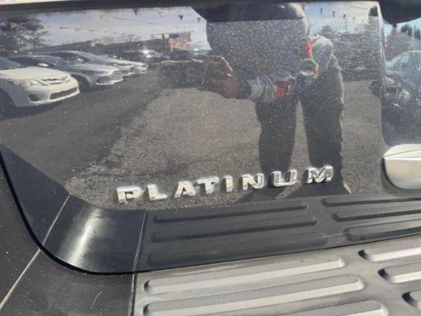 2015 Black Ford Expedition Platinum 2WD (1FMJU1LT3FE) with an 3.5L V6 DOHC 24V FFV engine, 6-Speed Automatic transmission, located at 1806 Veterans Memorial Hwy SW, Austell, GA, 30168, (770) 944-9558, 33.817959, -84.606987 - Photo#18