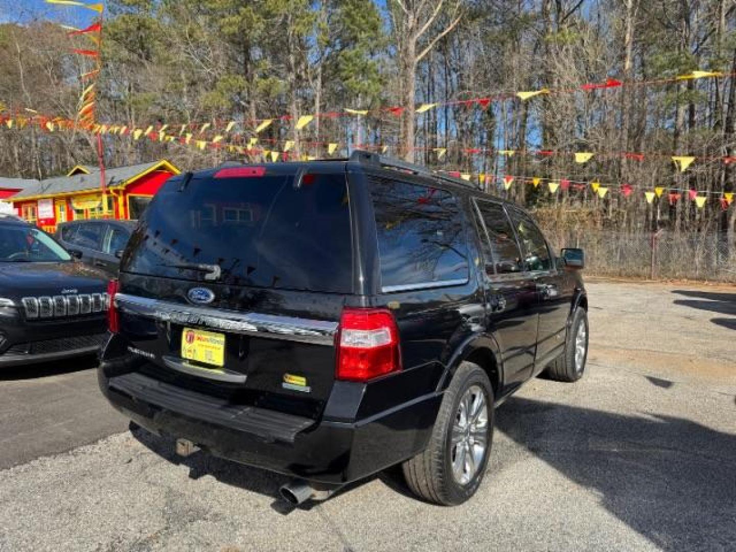 2015 Black Ford Expedition Platinum 2WD (1FMJU1LT3FE) with an 3.5L V6 DOHC 24V FFV engine, 6-Speed Automatic transmission, located at 1806 Veterans Memorial Hwy SW, Austell, GA, 30168, (770) 944-9558, 33.817959, -84.606987 - Photo#3