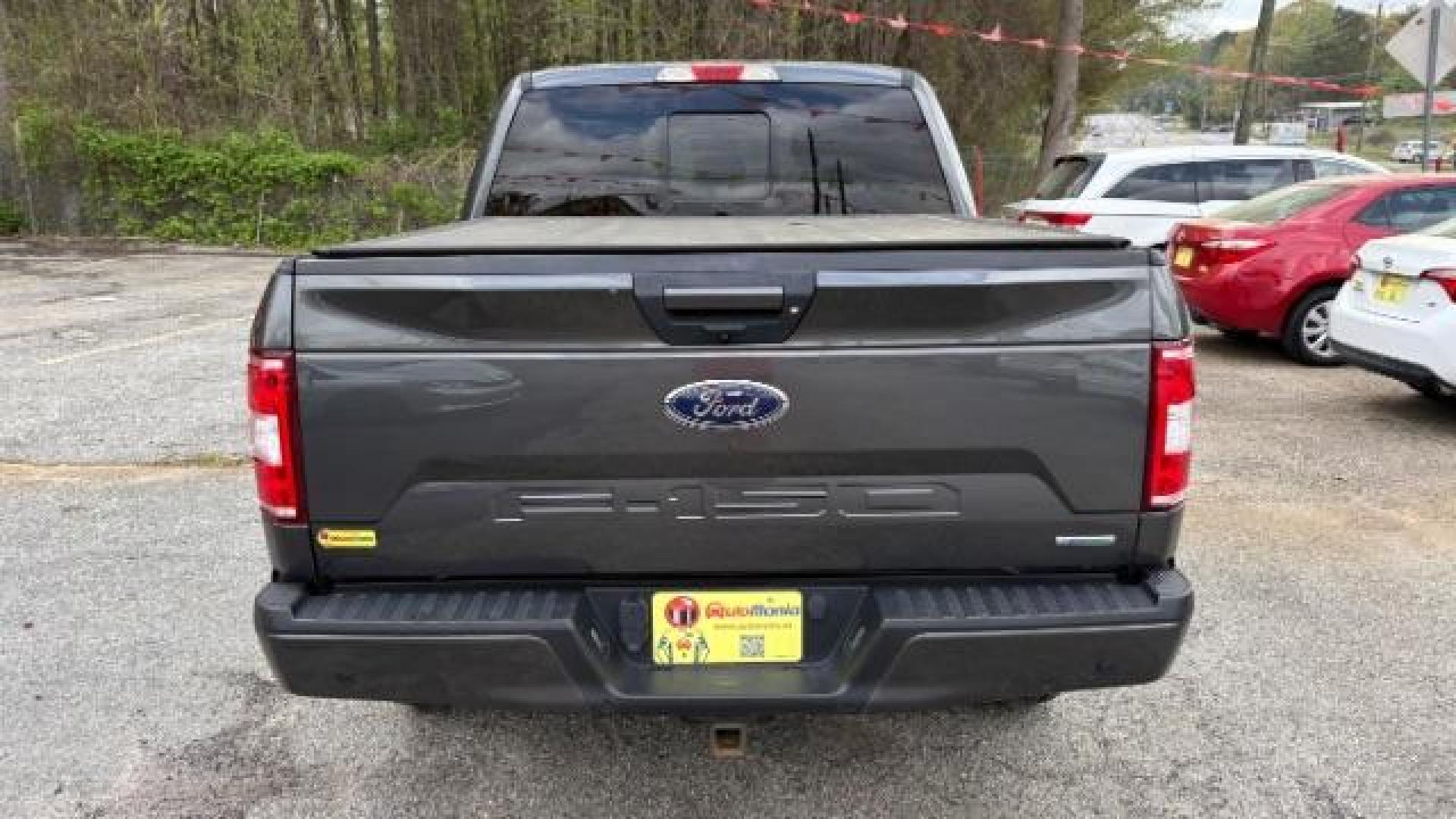 2018 Gray Ford F-150 XLT SuperCrew 6.5-ft. Bed 4WD (1FTEW1EG0JF) with an 3.5L V6 TURBO engine, 6-Speed Automatic transmission, located at 1806 Veterans Memorial Hwy SW, Austell, GA, 30168, (770) 944-9558, 33.817959, -84.606987 - Photo#4