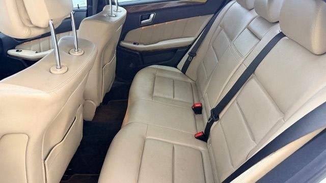 2012 White Mercedes-Benz E-Class E350 Sedan (WDDHF5KB0CA) with an 3.5L V6 DOHC 24V engine, 7-Speed Automatic transmission, located at 1806 Veterans Memorial Hwy SW, Austell, GA, 30168, (770) 944-9558, 33.817959, -84.606987- Photo#12