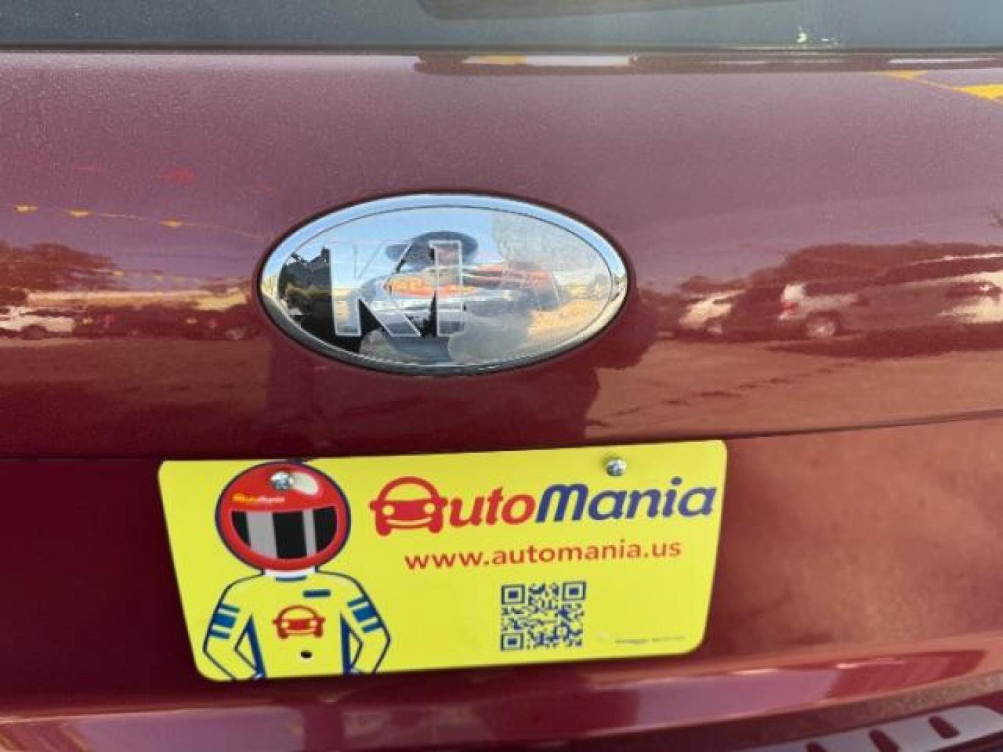 2015 Red Kia Sorento SX V6 FWD (5XYKW4A71FG) with an 3.3L V6 DOHC 24V engine, 6-Speed Automatic transmission, located at 1806 Veterans Memorial Hwy SW, Austell, GA, 30168, (770) 944-9558, 33.817959, -84.606987 - Photo#17