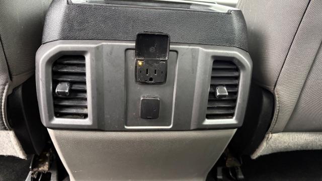 2015 Black Ford F-150 XLT SuperCrew 6.5-ft (1FTEW1CPXFF) with an 2.7L V6 DOHC 24V engine, 6-Speed Automatic transmission, located at 1806 Veterans Memorial Hwy SW, Austell, GA, 30168, (770) 944-9558, 33.817959, -84.606987 - Photo#10