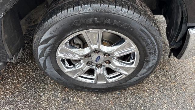 2015 Black Ford F-150 XLT SuperCrew 6.5-ft (1FTEW1CPXFF) with an 2.7L V6 DOHC 24V engine, 6-Speed Automatic transmission, located at 1806 Veterans Memorial Hwy SW, Austell, GA, 30168, (770) 944-9558, 33.817959, -84.606987 - Photo#18