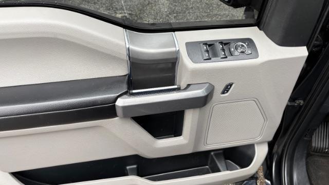 2015 Black Ford F-150 XLT SuperCrew 6.5-ft (1FTEW1CPXFF) with an 2.7L V6 DOHC 24V engine, 6-Speed Automatic transmission, located at 1806 Veterans Memorial Hwy SW, Austell, GA, 30168, (770) 944-9558, 33.817959, -84.606987 - Photo#38