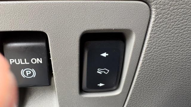 2015 Black Ford F-150 XLT SuperCrew 6.5-ft (1FTEW1CPXFF) with an 2.7L V6 DOHC 24V engine, 6-Speed Automatic transmission, located at 1806 Veterans Memorial Hwy SW, Austell, GA, 30168, (770) 944-9558, 33.817959, -84.606987 - Photo#43