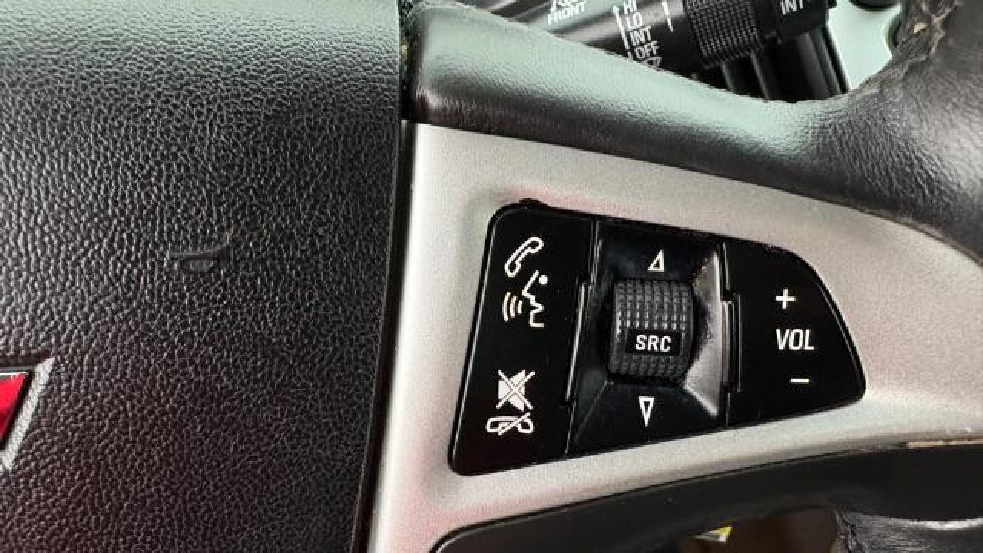 2014 Silver Chevrolet Equinox LTZ (2GNFLDE38E6) with an 2.4L I-4 gasoline direct injection engine, located at 1806 Veterans Memorial Hwy SW, Austell, GA, 30168, (770) 944-9558, 33.817959, -84.606987 - Photo#17