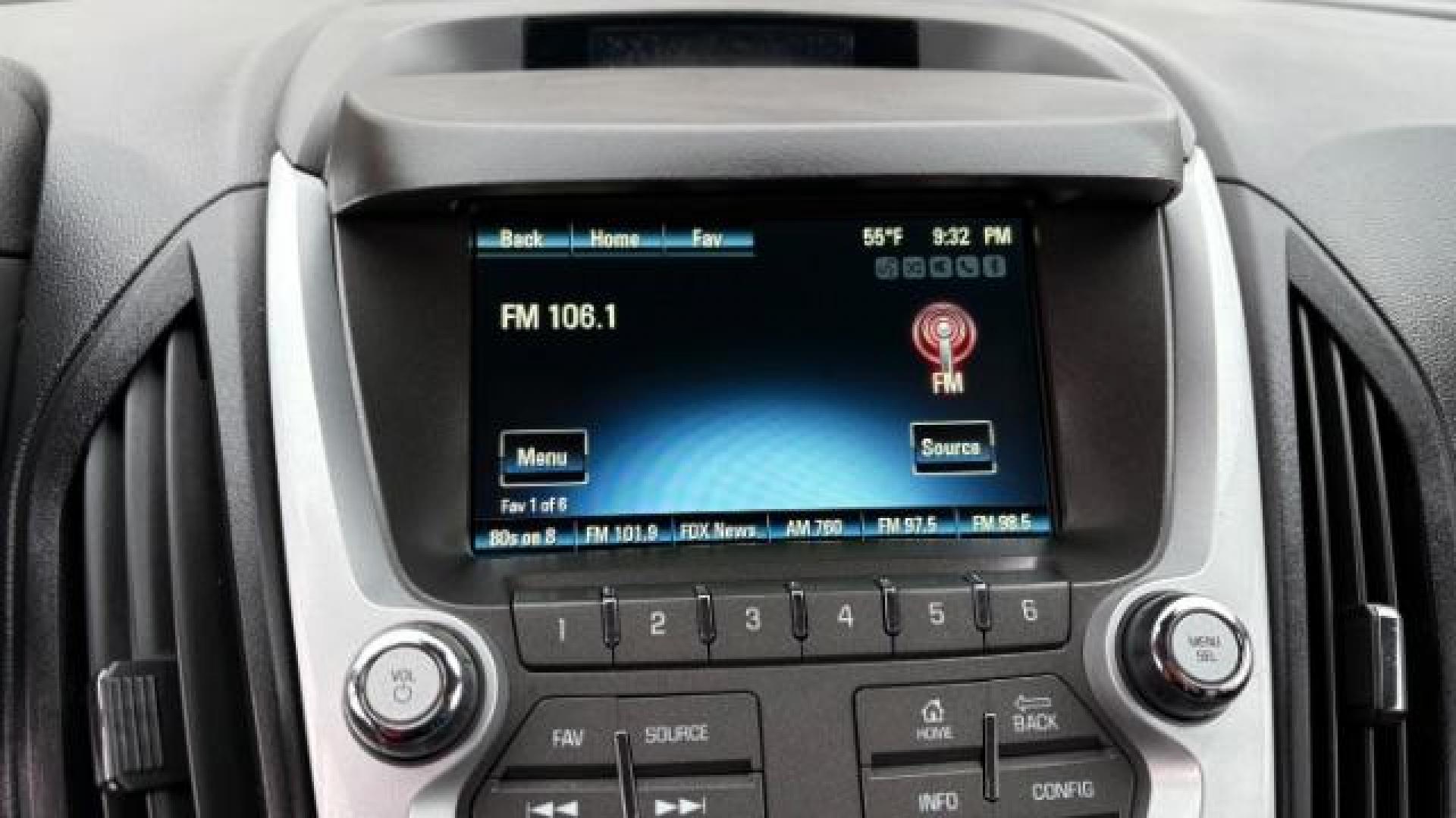 2014 Silver Chevrolet Equinox LTZ (2GNFLDE38E6) with an 2.4L I-4 gasoline direct injection engine, located at 1806 Veterans Memorial Hwy SW, Austell, GA, 30168, (770) 944-9558, 33.817959, -84.606987 - Photo#19