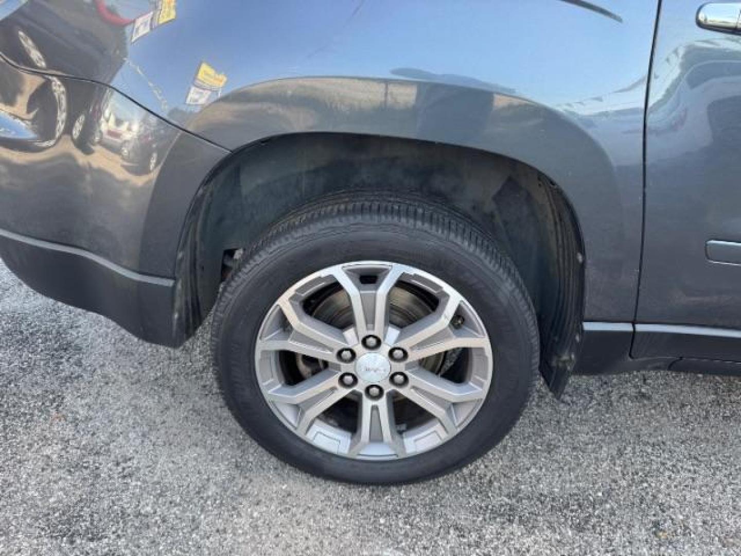 2013 Gray GMC Acadia SLT-1 (1GKKRRKD5DJ) , located at 1806 Veterans Memorial Hwy SW, Austell, GA, 30168, (770) 944-9558, 33.817959, -84.606987 - Photo#23