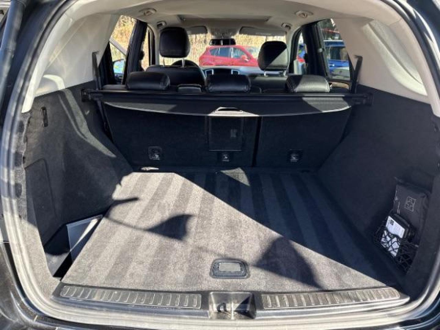 2015 Black Mercedes - Benz M-Class ML 350 (4JGDA5JB6FA) , located at 1806 Veterans Memorial Hwy SW, Austell, GA, 30168, (770) 944-9558, 33.817959, -84.606987 - Photo#18