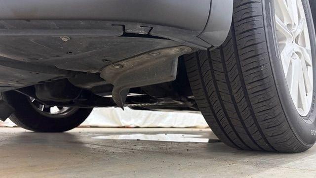 2015 Silver Mazda CX-5 Sport (JM3KE2BE0F0) with an 2.0L I-4 DI DOHC engine, located at 1806 Veterans Memorial Hwy SW, Austell, GA, 30168, (770) 944-9558, 33.817959, -84.606987- Photo#20