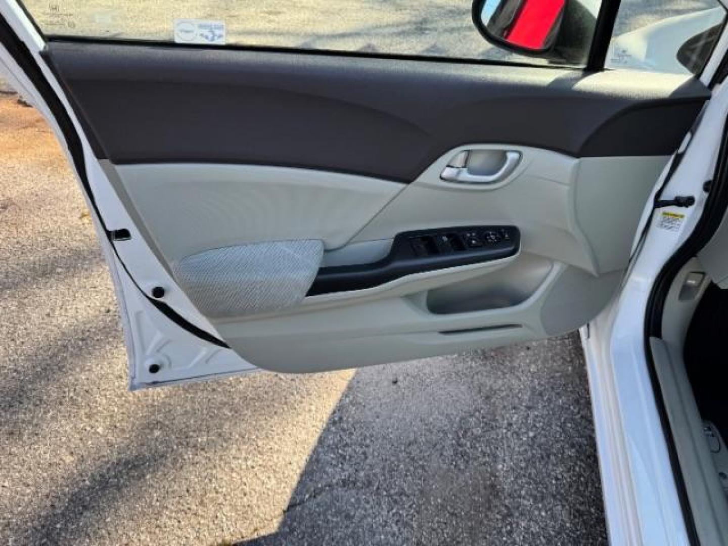 2012 White Honda Civic LX (2HGFB2F59CH) with an 1.8L I-4 MPI SOHC engine, located at 1806 Veterans Memorial Hwy SW, Austell, GA, 30168, (770) 944-9558, 33.817959, -84.606987 - Photo#6