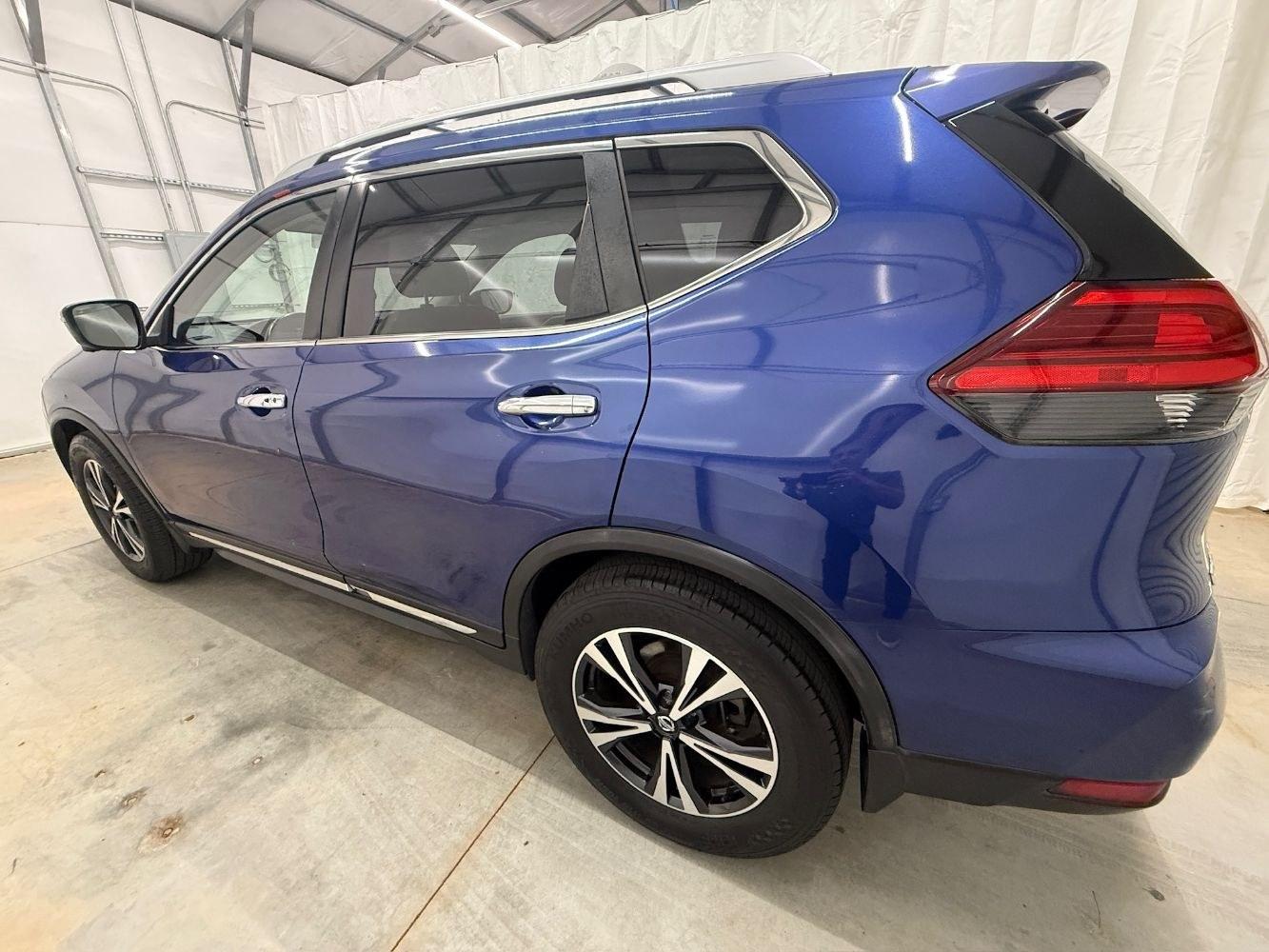2017 Blue Nissan Rogue SL (JN8AT2MT6HW) with an 2.5L I-4 DOHC engine, located at 1806 Veterans Memorial Hwy SW, Austell, GA, 30168, (770) 944-9558, 33.817959, -84.606987 - Photo#2