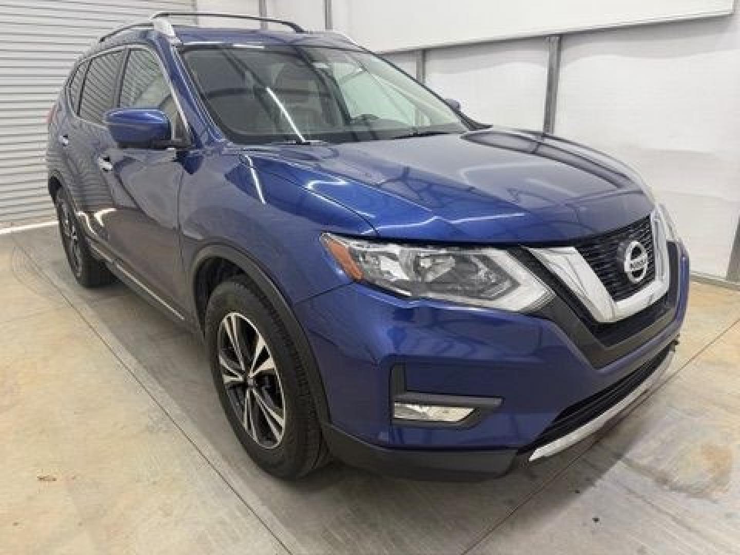 2017 Blue Nissan Rogue SL (JN8AT2MT6HW) with an 2.5L I-4 DOHC engine, located at 1806 Veterans Memorial Hwy SW, Austell, GA, 30168, (770) 944-9558, 33.817959, -84.606987- Photo#8