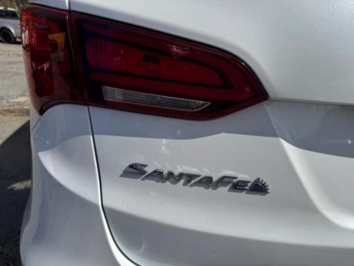2017 White Hyundai Santa Fe Sport BASE (5NMZU3LB1HH) with an 2.4L I-4 DI DOHC engine, located at 1806 Veterans Memorial Hwy SW, Austell, GA, 30168, (770) 944-9558, 33.817959, -84.606987 - Photo#16