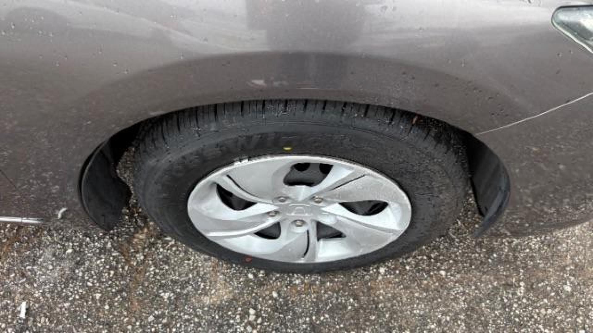 2013 Gray Honda Civic LX (19XFB2F59DE) with an 1.8L I-4 MPI SOHC engine, located at 1806 Veterans Memorial Hwy SW, Austell, GA, 30168, (770) 944-9558, 33.817959, -84.606987 - Photo#10