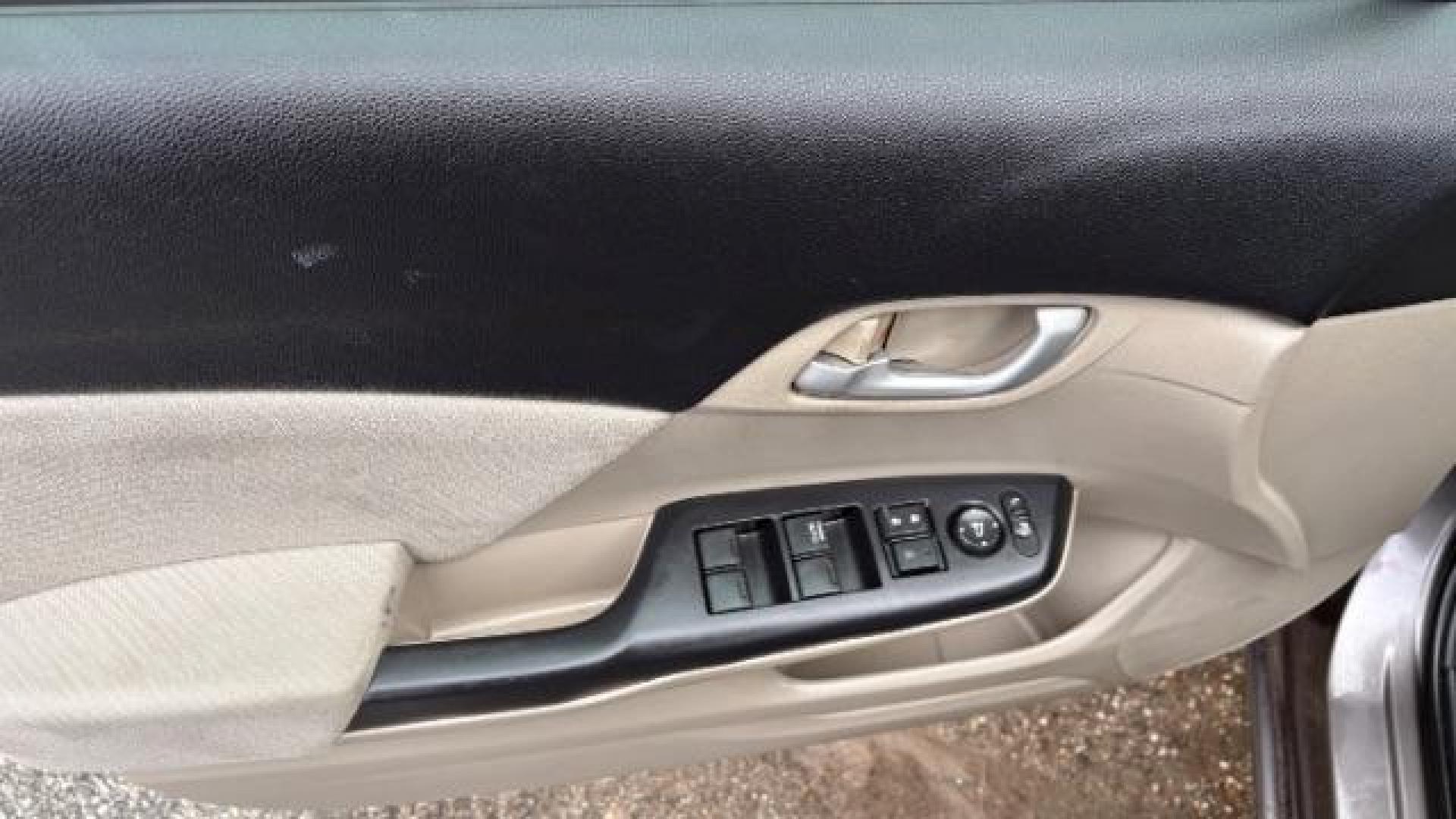 2013 Gray Honda Civic LX (19XFB2F59DE) with an 1.8L I-4 MPI SOHC engine, located at 1806 Veterans Memorial Hwy SW, Austell, GA, 30168, (770) 944-9558, 33.817959, -84.606987 - Photo#14