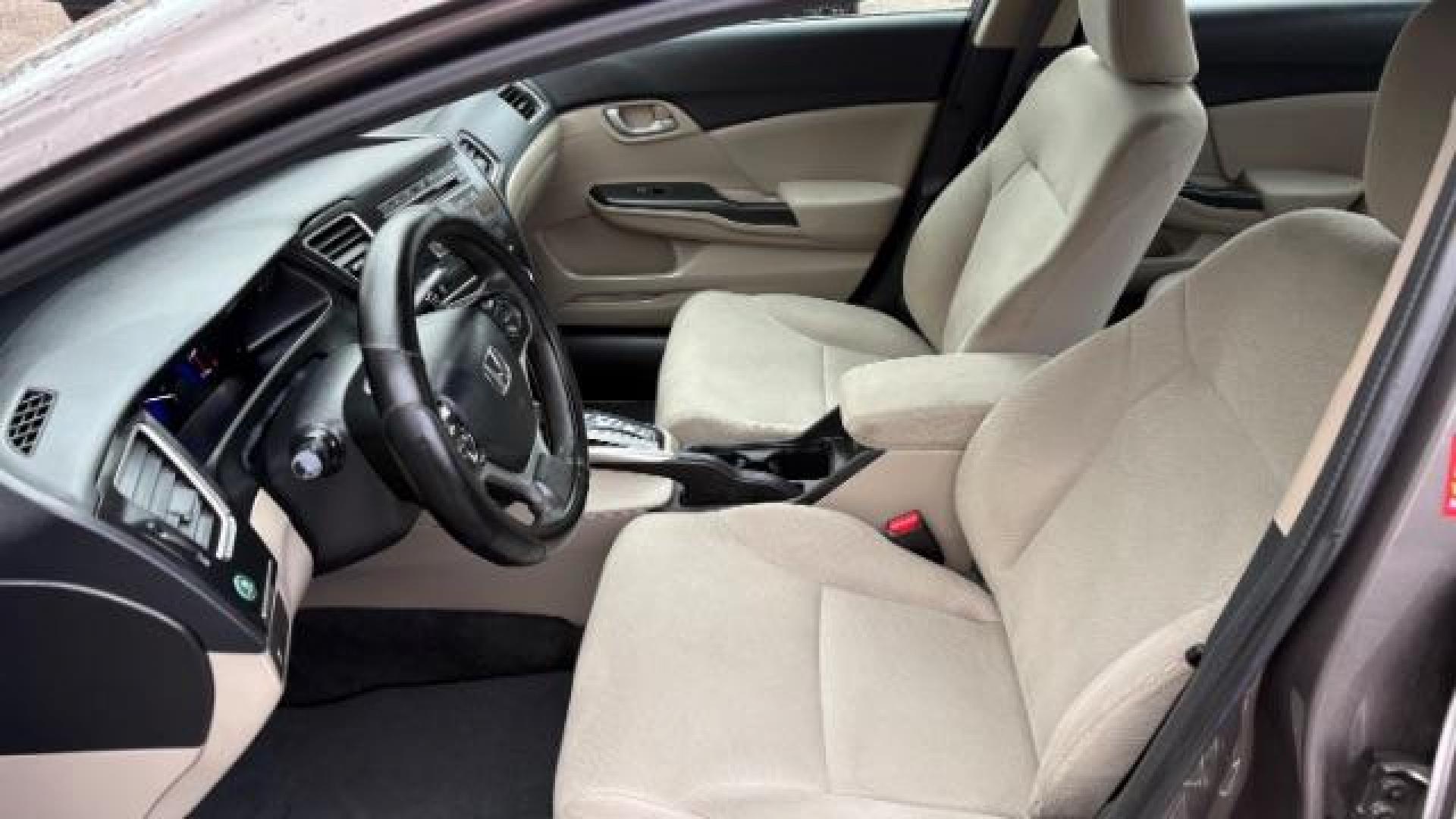 2013 Gray Honda Civic LX (19XFB2F59DE) with an 1.8L I-4 MPI SOHC engine, located at 1806 Veterans Memorial Hwy SW, Austell, GA, 30168, (770) 944-9558, 33.817959, -84.606987 - Photo#15