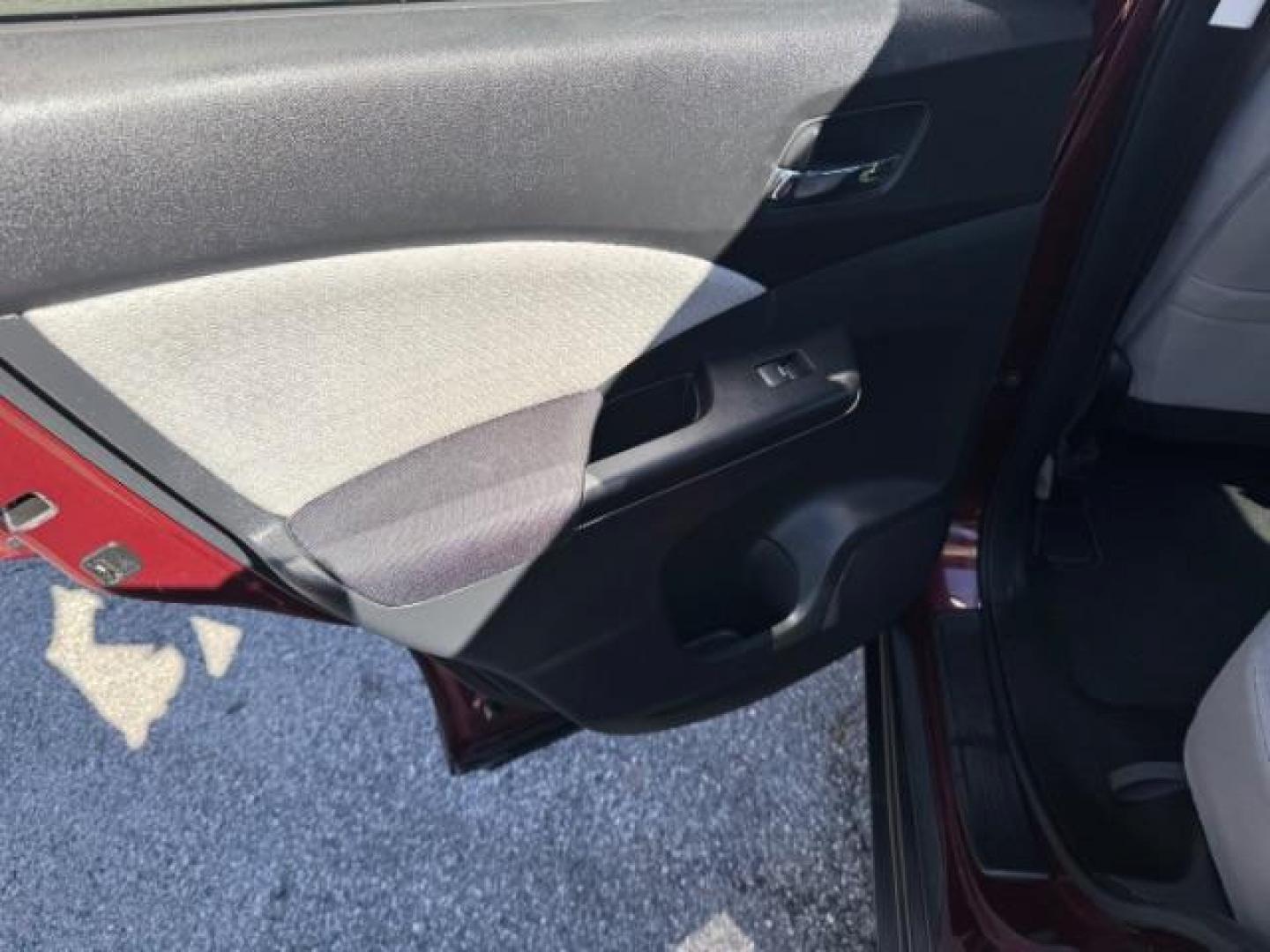 2015 Maroon Honda CR-V EX (2HKRM3H58FH) with an 2.4L I-4 MPI DOHC engine, located at 1806 Veterans Memorial Hwy SW, Austell, GA, 30168, (770) 944-9558, 33.817959, -84.606987 - Photo#10