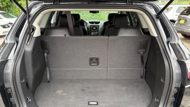 2017 Black Chevrolet Traverse 2LT (1GNKVHKD5HJ) with an 3.6L V-6 gasoline di engine, located at 1806 Veterans Memorial Hwy SW, Austell, GA, 30168, (770) 944-9558, 33.817959, -84.606987 - Photo#7