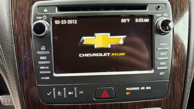 2017 Black Chevrolet Traverse 2LT (1GNKVHKD5HJ) with an 3.6L V-6 gasoline di engine, located at 1806 Veterans Memorial Hwy SW, Austell, GA, 30168, (770) 944-9558, 33.817959, -84.606987 - Photo#16