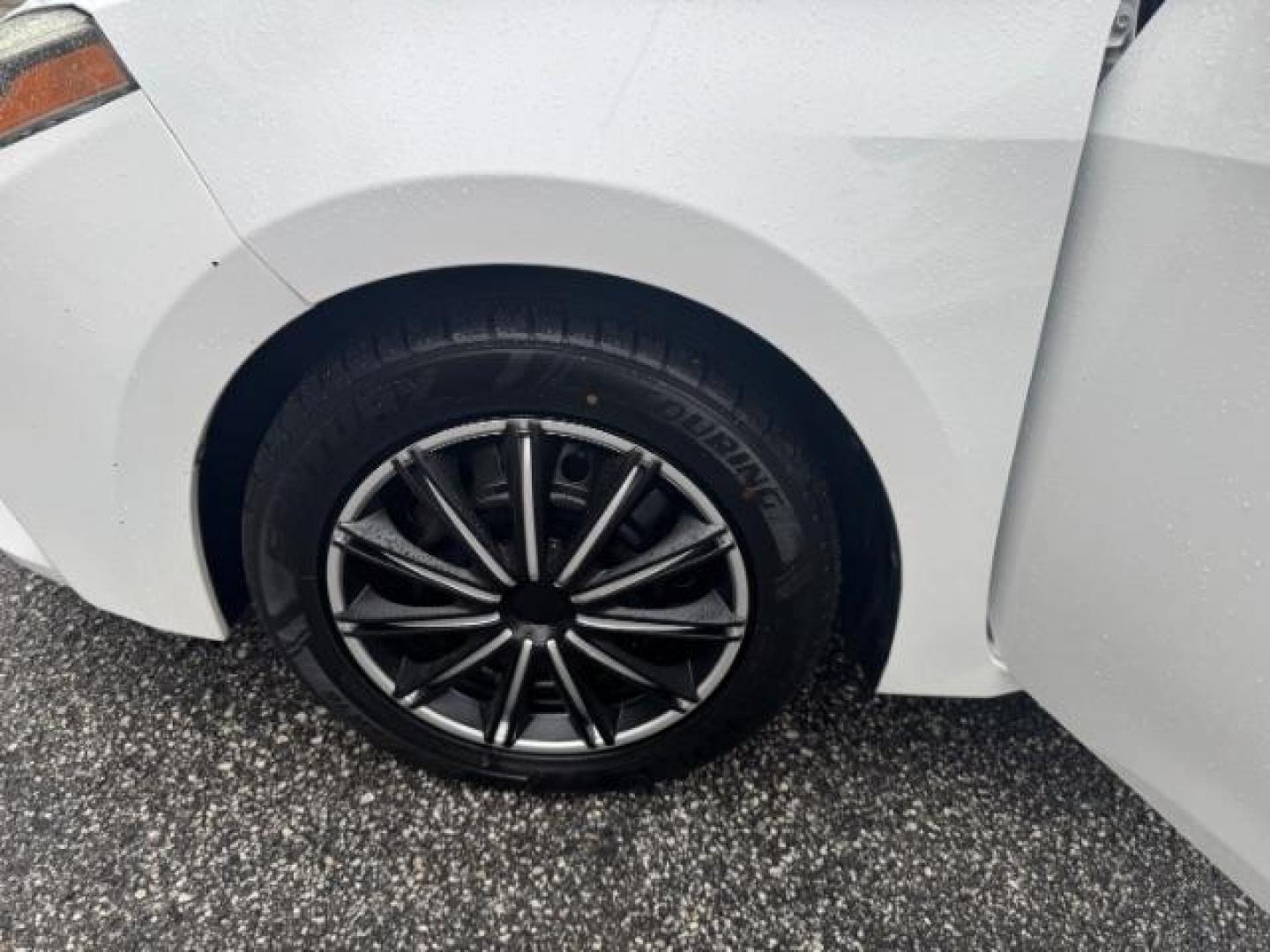 2015 White Toyota Corolla LE (2T1BURHE6FC) with an 1.8L I-4 DOHC engine, located at 1806 Veterans Memorial Hwy SW, Austell, GA, 30168, (770) 944-9558, 33.817959, -84.606987 - Photo#17