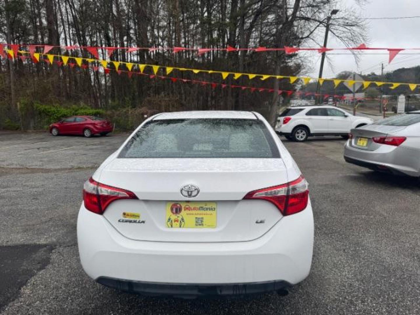 2015 White Toyota Corolla LE (2T1BURHE6FC) with an 1.8L I-4 DOHC engine, located at 1806 Veterans Memorial Hwy SW, Austell, GA, 30168, (770) 944-9558, 33.817959, -84.606987 - Photo#5
