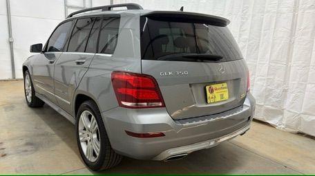 2014 Grey Mercedes-Benz GLK 350 1 (WDCGG5HB3EG) , located at 1806 Veterans Memorial Hwy SW, Austell, GA, 30168, (770) 944-9558, 33.817959, -84.606987 - Photo#3